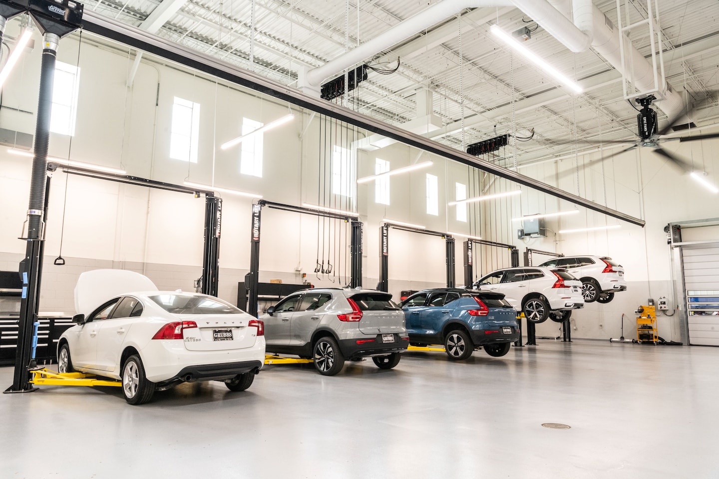 Volvo vehicles in the Grubbs Volvo service center